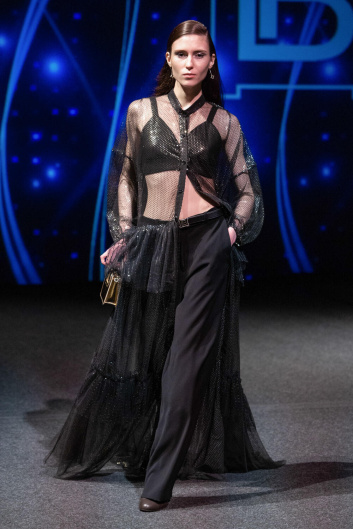 Fotoservizio/FW 23-24/WOMEN/SFILATA/LAURA BIAGIOTTI/DP2/26