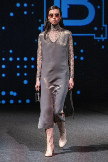 Fotoservizio/FW 23-24/WOMEN/SFILATA/LAURA BIAGIOTTI/DP2/20