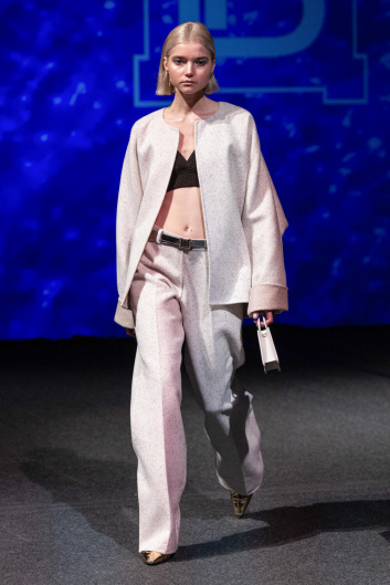 Fotoservizio/FW 23-24/WOMEN/SFILATA/LAURA BIAGIOTTI/DP2/21