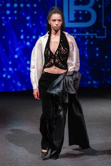Fotoservizio/FW 23-24/WOMEN/SFILATA/LAURA BIAGIOTTI/DP2/37