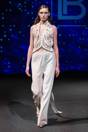 Fotoservizio/FW 23-24/WOMEN/SFILATA/LAURA BIAGIOTTI/DP2/32