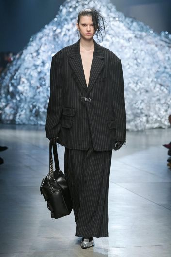 Fotoservizio/FW 23-24/WOMEN/SFILATA/ANNAKIKI/DP2/29