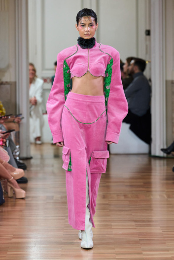 Fotoservizio/FW 23-24/WOMEN/PRESENTAZIONE/SARAWONG/DP2/16