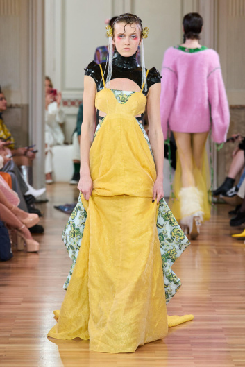 Fotoservizio/FW 23-24/WOMEN/PRESENTAZIONE/SARAWONG/DP2/31