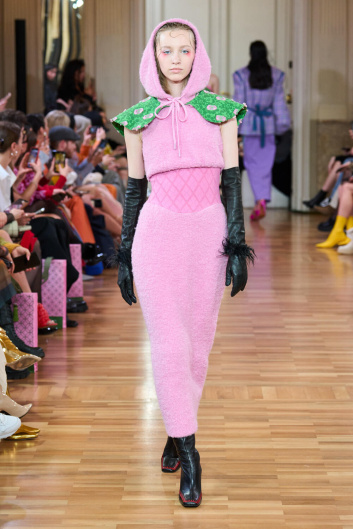Fotoservizio/FW 23-24/WOMEN/PRESENTAZIONE/SARAWONG/DP2/24