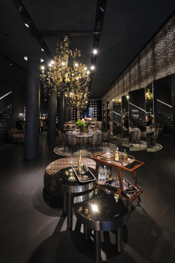 Fotoservizio/SS 2023/DESIGN/EVENTO_CULTURALE/DOLCE & GABBANA CASA/DP2/3