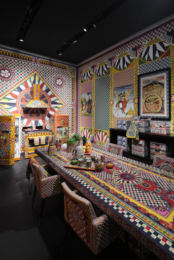 Fotoservizio/SS 2023/DESIGN/EVENTO_CULTURALE/DOLCE & GABBANA CASA/DP2/22