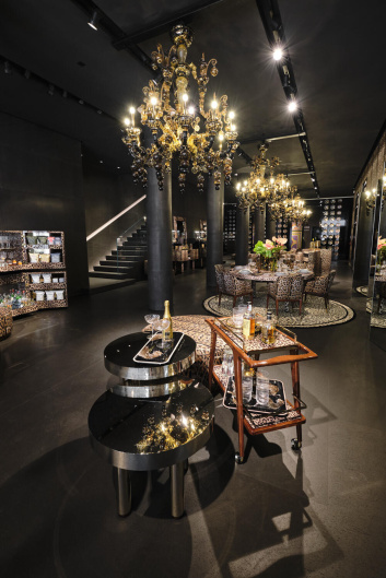 Fotoservizio/SS 2023/DESIGN/EVENTO_CULTURALE/DOLCE & GABBANA CASA/DP2/42