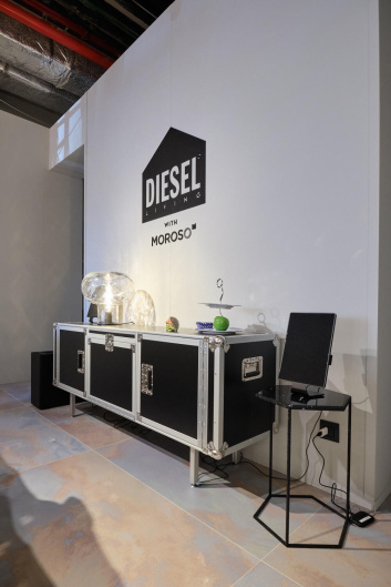 Fotoservizio/SS 2023/DESIGN/EVENTO_CULTURALE/DIESEL LIVING WITH MOROSO/DP2/0