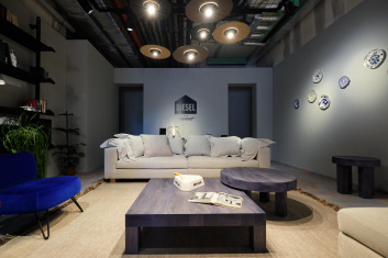 Fotoservizio/SS 2023/DESIGN/EVENTO_CULTURALE/DIESEL LIVING WITH MOROSO/DP2/12