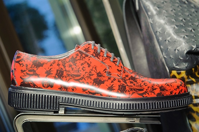 Fotoservizio/FW 2016-2017/MEN/JIMMY CHOO/DP2/23