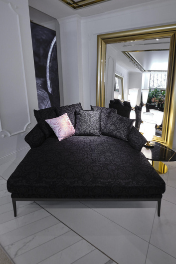 Fotoservizio/SS 2023/DESIGN/EVENTO_CULTURALE/VERSACE HOME/DP2/6