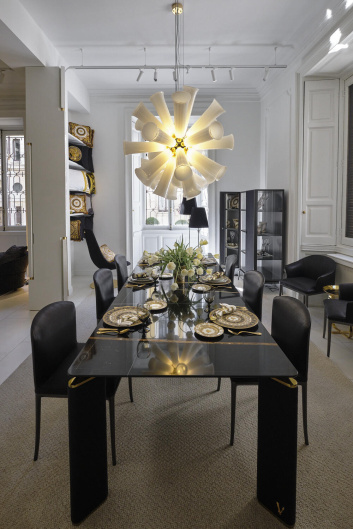 Fotoservizio/SS 2023/DESIGN/EVENTO_CULTURALE/VERSACE HOME/DP2/30