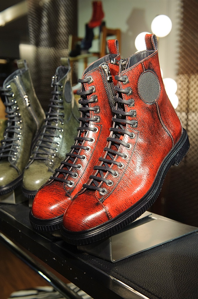 Fotoservizio/FW 2016-2017/MEN/JIMMY CHOO/DP2/32
