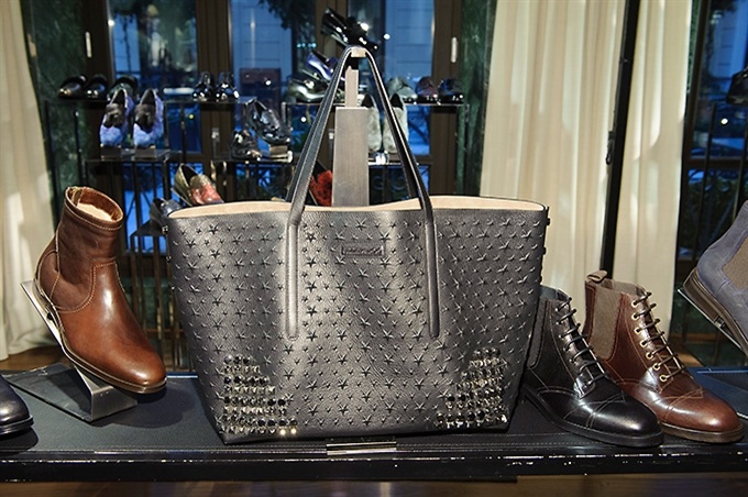 Fotoservizio/FW 2016-2017/MEN/JIMMY CHOO/DP2/39