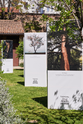 Fotoservizio/SS 2023/DESIGN/EVENTO/THEMOIRÈ/DP2/5