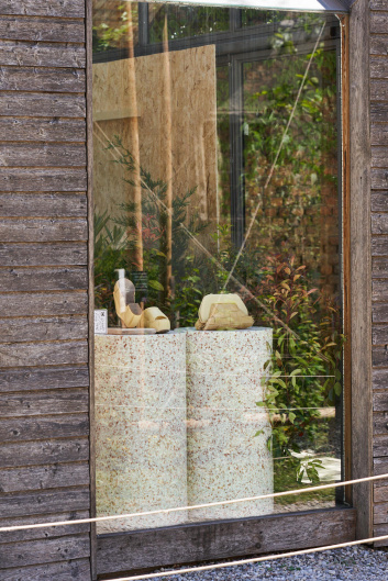 Fotoservizio/SS 2023/DESIGN/EVENTO/THEMOIRÈ/DP2/19