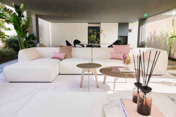 Fotoservizio/SS 2023/DESIGN/EVENTO_CULTURALE/FURLA/DP2/9