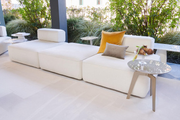 Fotoservizio/SS 2023/DESIGN/EVENTO_CULTURALE/FURLA/DP2/22