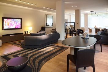 Fotoservizio/SS 2023/DESIGN/EVENTO_CULTURALE/TRUSSARDI CASA/DP2/5