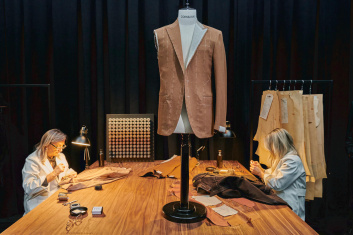 Fotoservizio/FW 24-25/MEN/PRESENTAZIONE/CORNELIANI/DP2/21