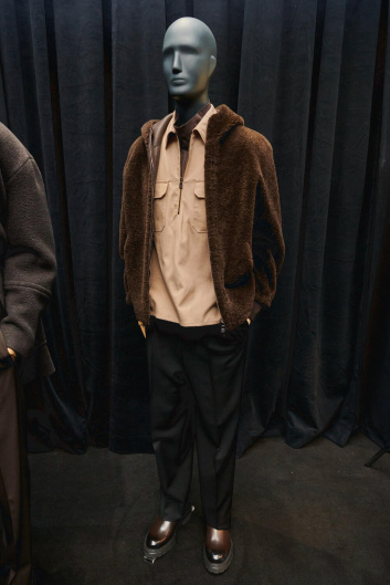 Fotoservizio/FW 24-25/MEN/PRESENTAZIONE/CORNELIANI/DP2/16