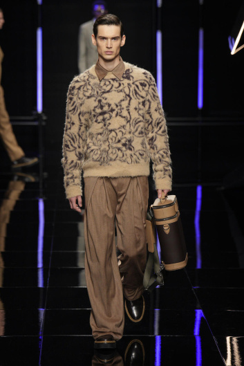 Fotoservizio/FW 24-25/MEN/SFILATA/KB HONG/DP2/4