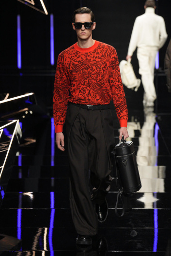 Fotoservizio/FW 24-25/MEN/SFILATA/KB HONG/DP2/11