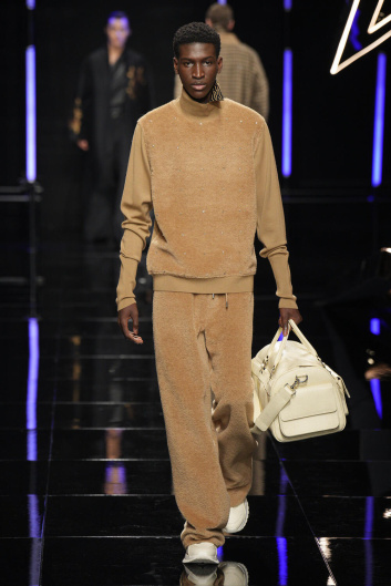 Fotoservizio/FW 24-25/MEN/SFILATA/KB HONG/DP2/12