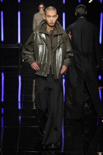 Fotoservizio/FW 24-25/MEN/SFILATA/KB HONG/DP2/17