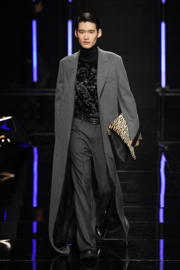 Fotoservizio/FW 24-25/MEN/SFILATA/KB HONG/DP2/26