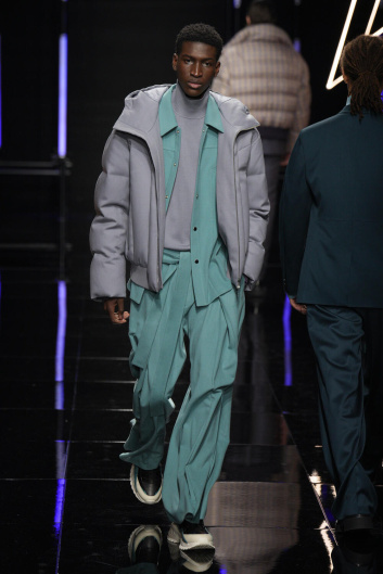 Fotoservizio/FW 24-25/MEN/SFILATA/KB HONG/DP2/41