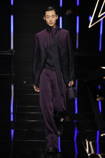 Fotoservizio/FW 24-25/MEN/SFILATA/KB HONG/DP2/42