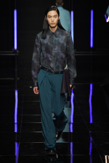 Fotoservizio/FW 24-25/MEN/SFILATA/KB HONG/DP2/43