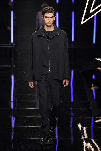 Fotoservizio/FW 24-25/MEN/SFILATA/KB HONG/DP2/45