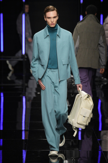 Fotoservizio/FW 24-25/MEN/SFILATA/KB HONG/DP2/39