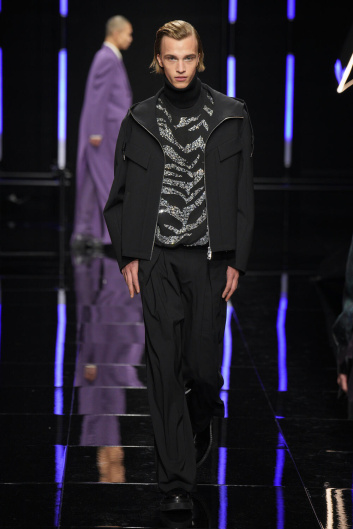 Fotoservizio/FW 24-25/MEN/SFILATA/KB HONG/DP2/0