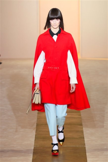 Fotoservizio/FW 2012-2013/WOMEN/MARNI/1