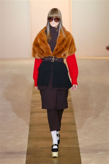 Fotoservizio/FW 2012-2013/WOMEN/MARNI/10