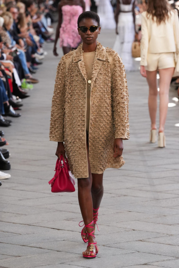 Fotoservizio/SS 2024/WOMEN/SFILATA/ERMANNO SCERVINO/DP2/8