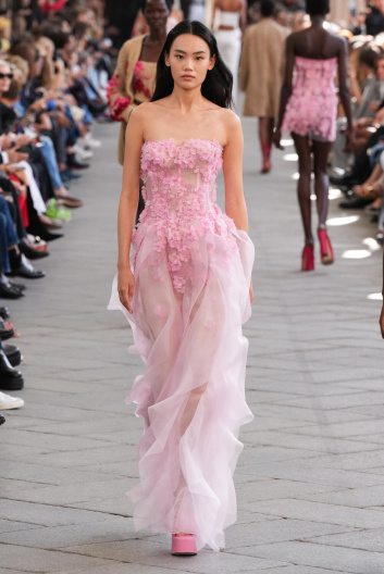 Fotoservizio/SS 2024/WOMEN/SFILATA/ERMANNO SCERVINO/DP2/0