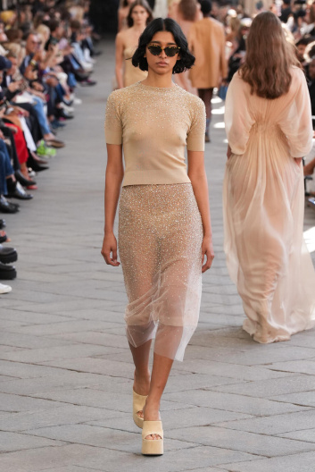 Fotoservizio/SS 2024/WOMEN/SFILATA/ERMANNO SCERVINO/DP2/9