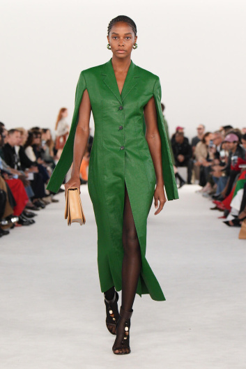 Fotoservizio/SS 2024/WOMEN/SFILATA/FERRAGAMO/DP2/0