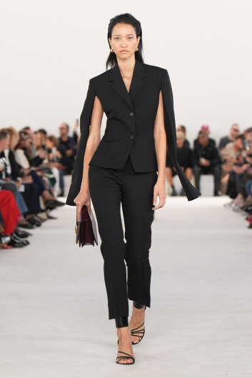 Fotoservizio/SS 2024/WOMEN/SFILATA/FERRAGAMO/DP2/1