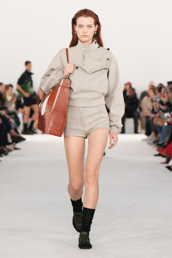 Fotoservizio/SS 2024/WOMEN/SFILATA/FERRAGAMO/DP2/2