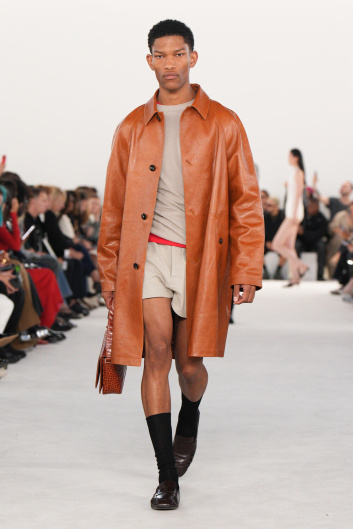 Fotoservizio/SS 2024/WOMEN/SFILATA/FERRAGAMO/DP2/1
