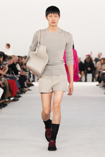 Fotoservizio/SS 2024/WOMEN/SFILATA/FERRAGAMO/DP2/2