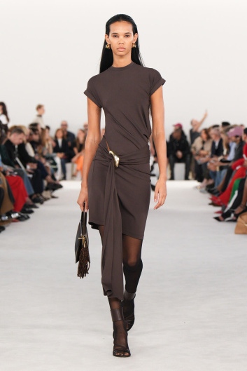 Fotoservizio/SS 2024/WOMEN/SFILATA/FERRAGAMO/DP2/13