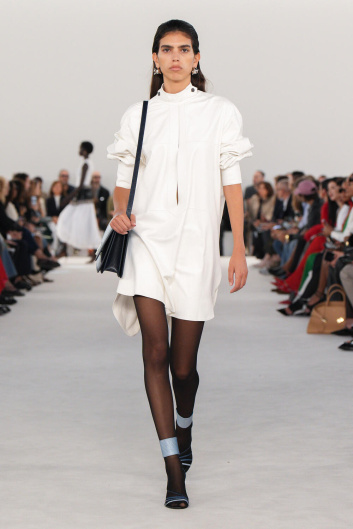 Fotoservizio/SS 2024/WOMEN/SFILATA/FERRAGAMO/DP2/16