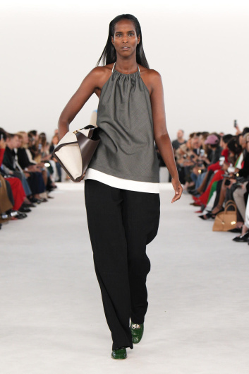 Fotoservizio/SS 2024/WOMEN/SFILATA/FERRAGAMO/DP2/1